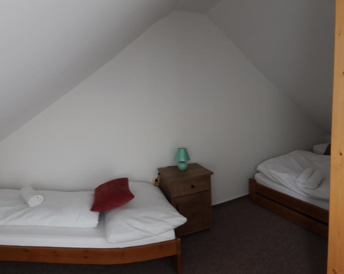 Rodinny Pension U Soudku Rudnik ภายนอก รูปภาพ