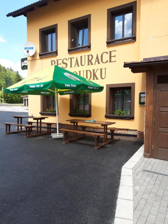 Rodinny Pension U Soudku Rudnik ภายนอก รูปภาพ